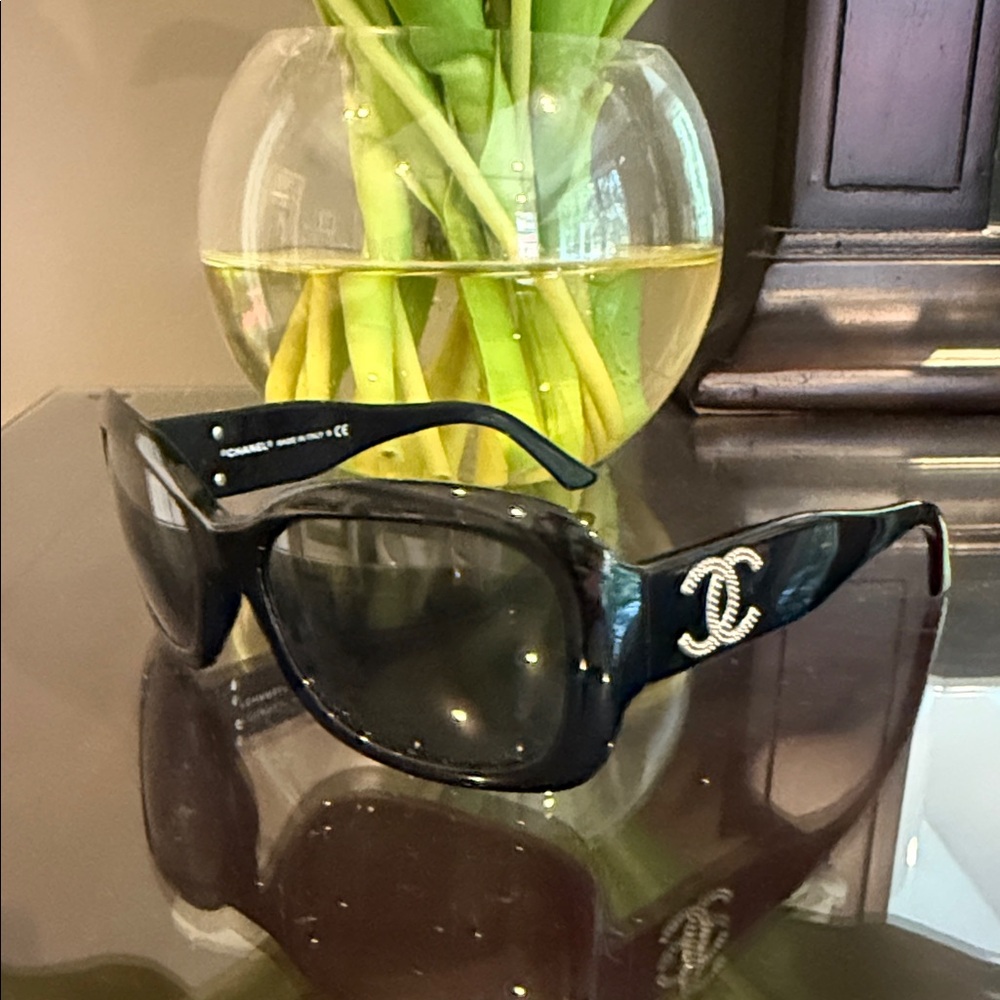 CHANEL Black Sunglasses with Silver Accents